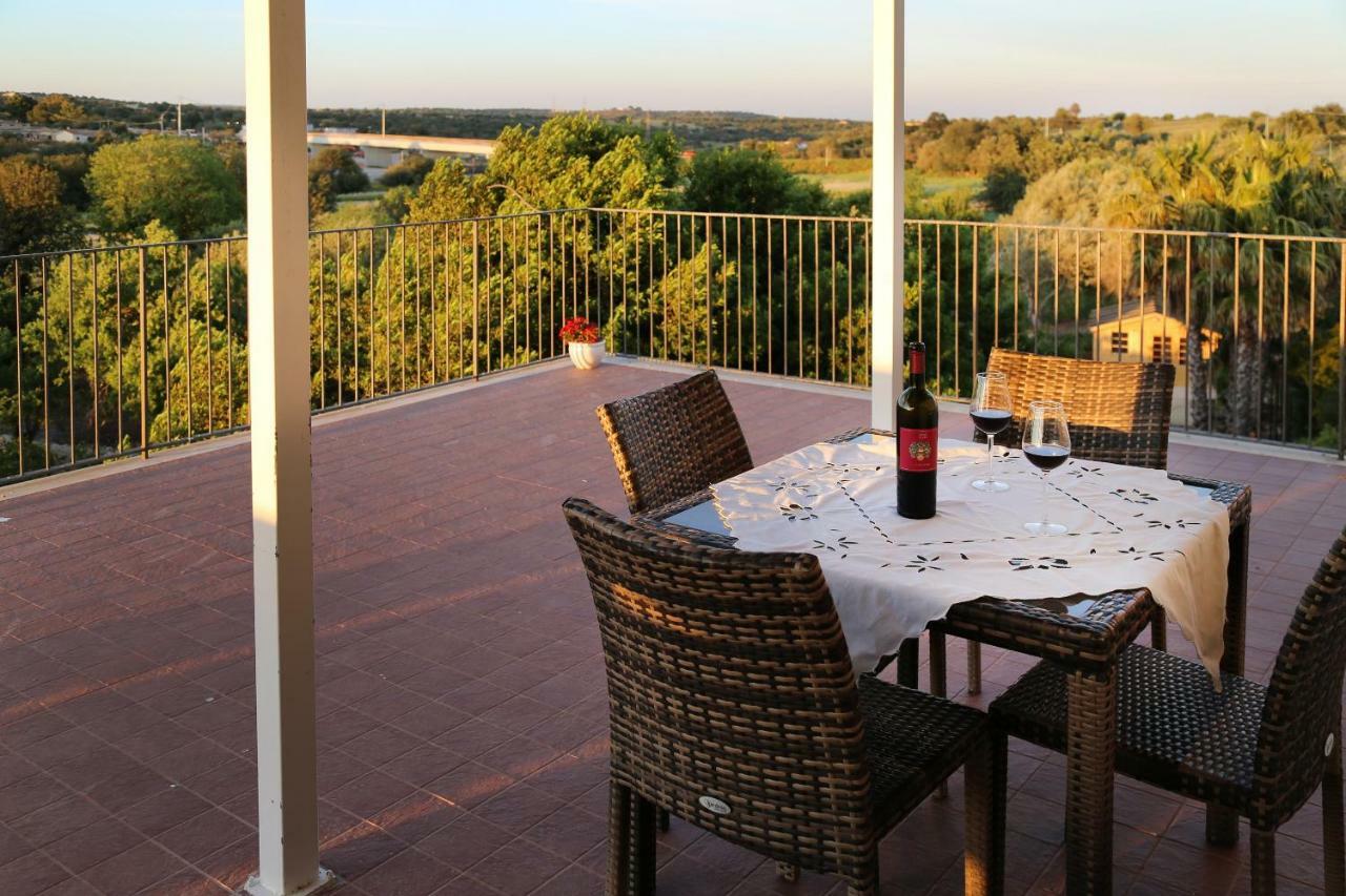Agriturismo Villa Flavia Casa Serrafiori Luaran gambar