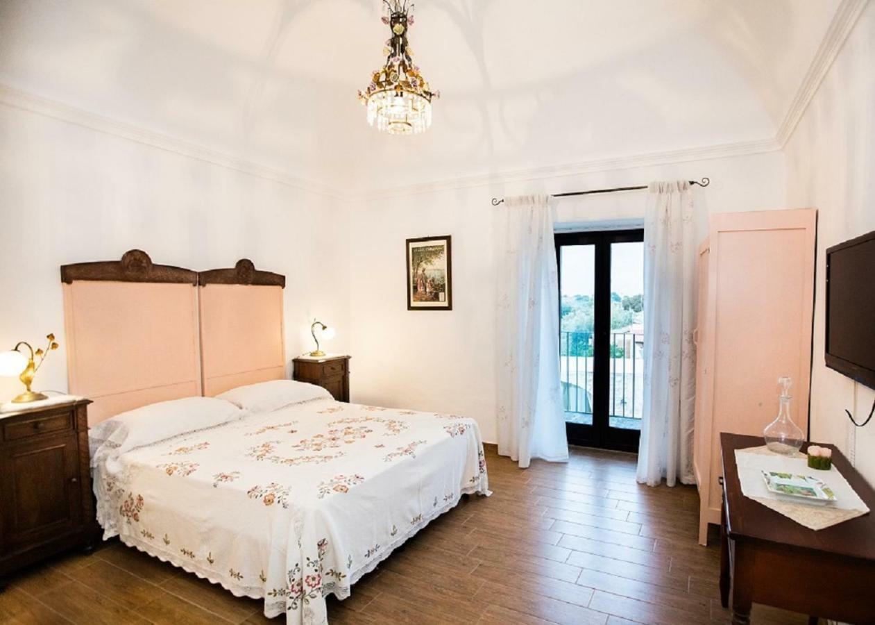 Agriturismo Villa Flavia Casa Serrafiori Luaran gambar