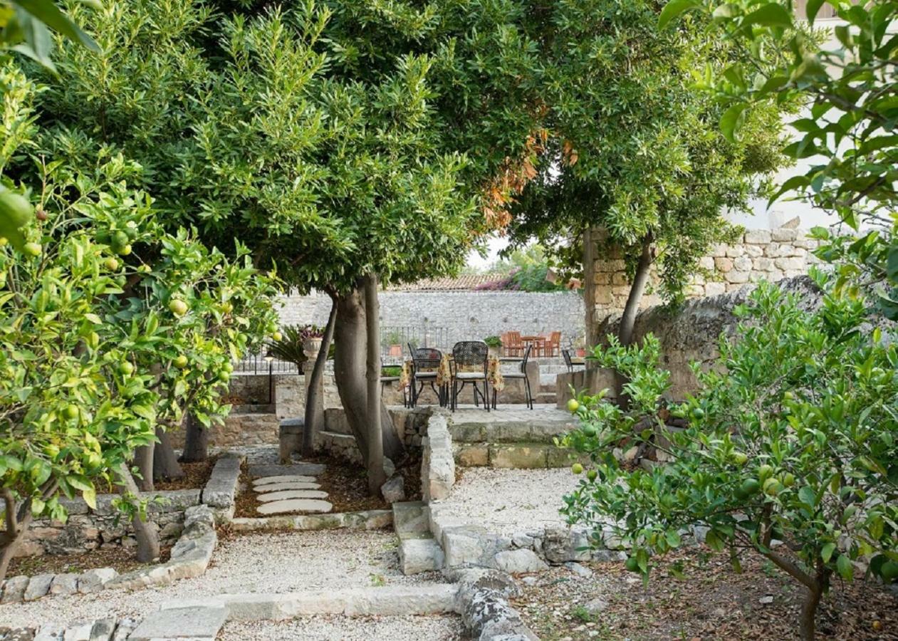 Agriturismo Villa Flavia Casa Serrafiori Luaran gambar