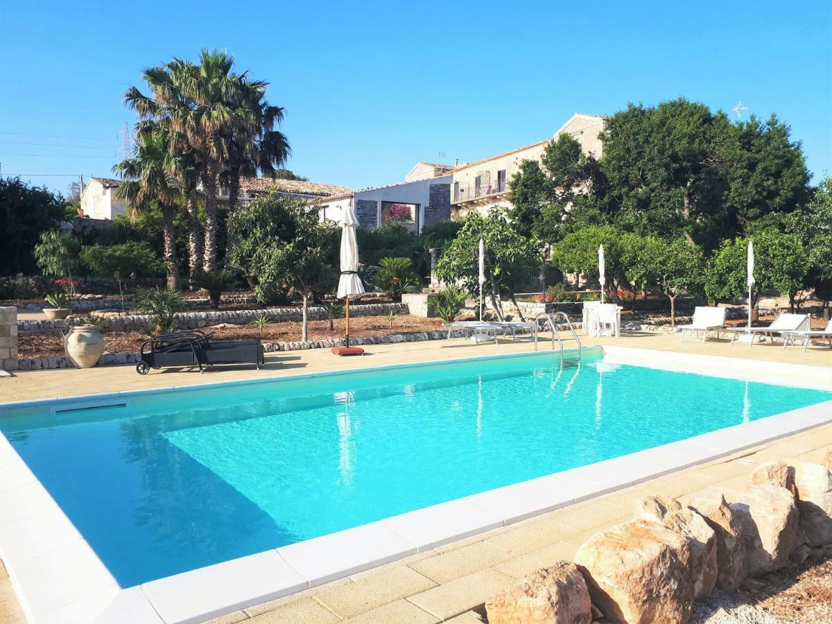 Agriturismo Villa Flavia Casa Serrafiori Luaran gambar